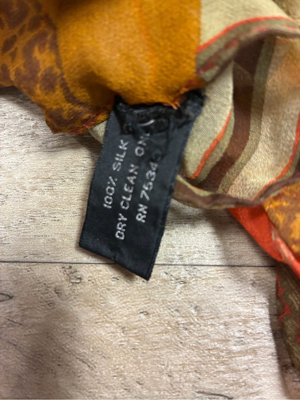 Guarisco Spa Italy 100% Silk Mixed Print Lightweight Sheer Scarf Wrap 26”x69” - Picture 2 of 10